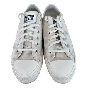 Size 9.5 - Converse Chuck Taylor All Star Lift Beige